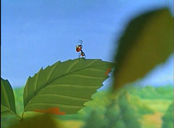 Как муравьишка домой спешил